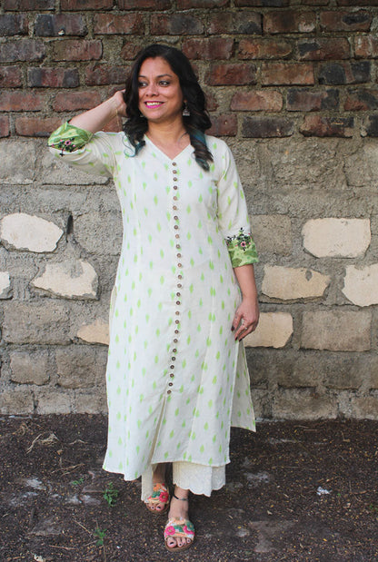 White &amp; Green Straight Cut Ikat Kurti