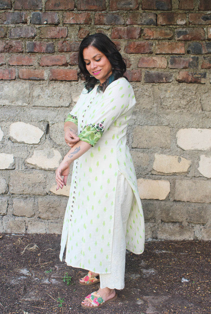 White &amp; Green Straight Cut Ikat Kurti