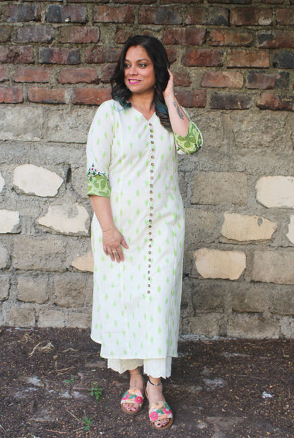 White &amp; Green Straight Cut Ikat Kurti