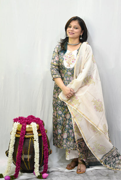Chanderi kurti with Comfort Fit Cotton Pant & Chanderi Dupatta (B)