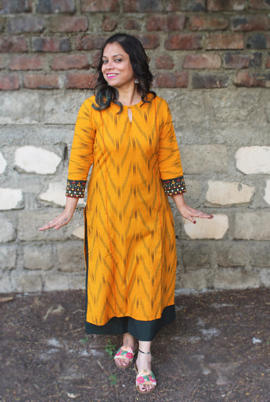 Exclusive Ikat Straight Fit Close Neck Kurti